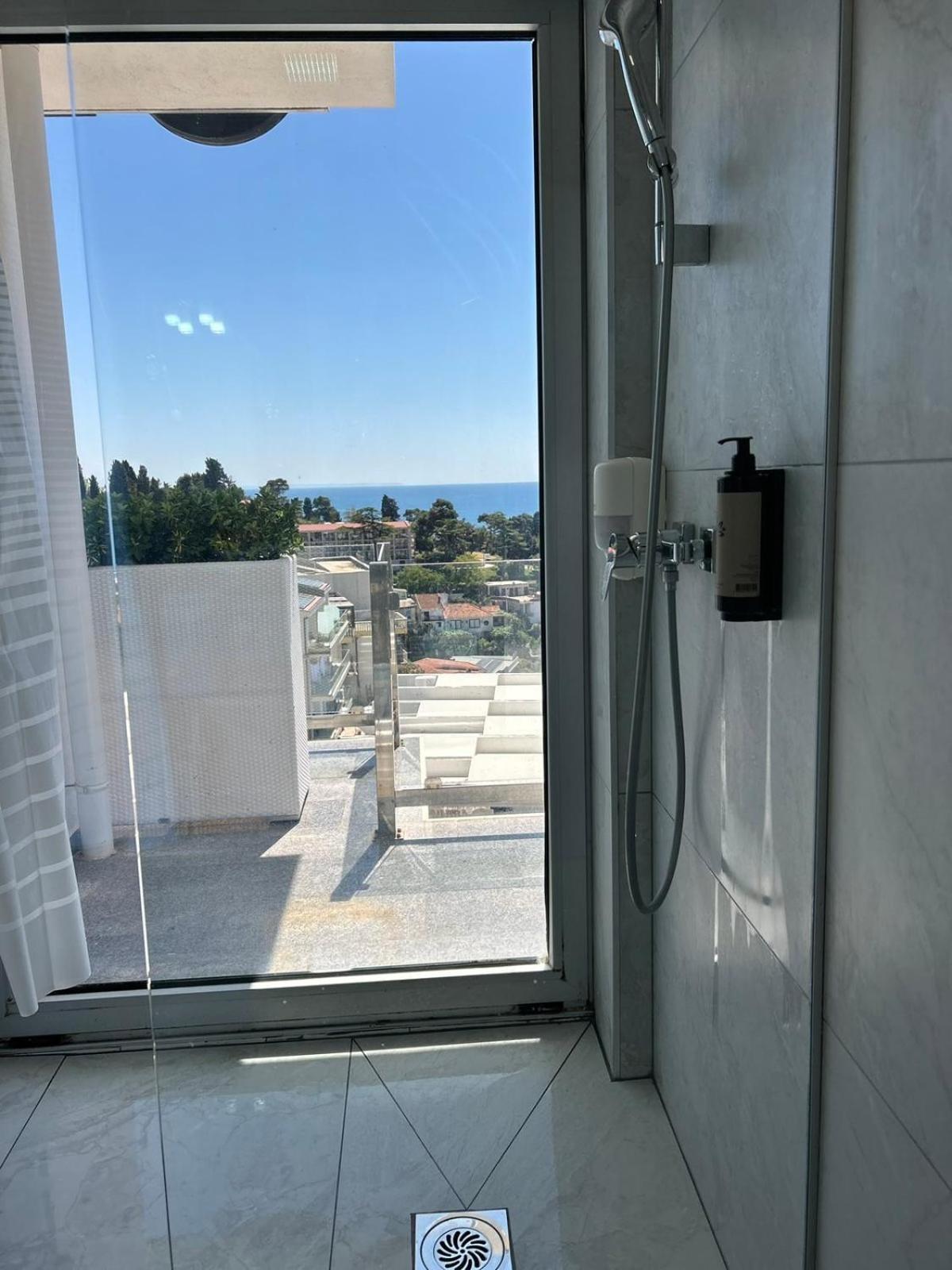 Hotel Senator Ulcinj Exterior foto